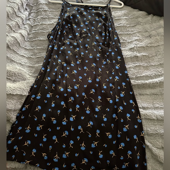 Little Black Dress - Picture 2 of 4